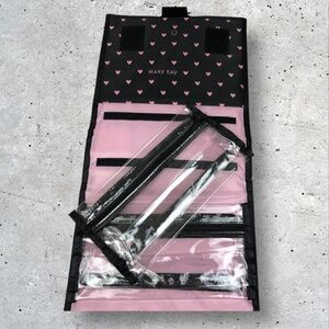 NEW Mary Kay Discover What You Love Hanging Travel Roll Up Bag w/Detachable Bags